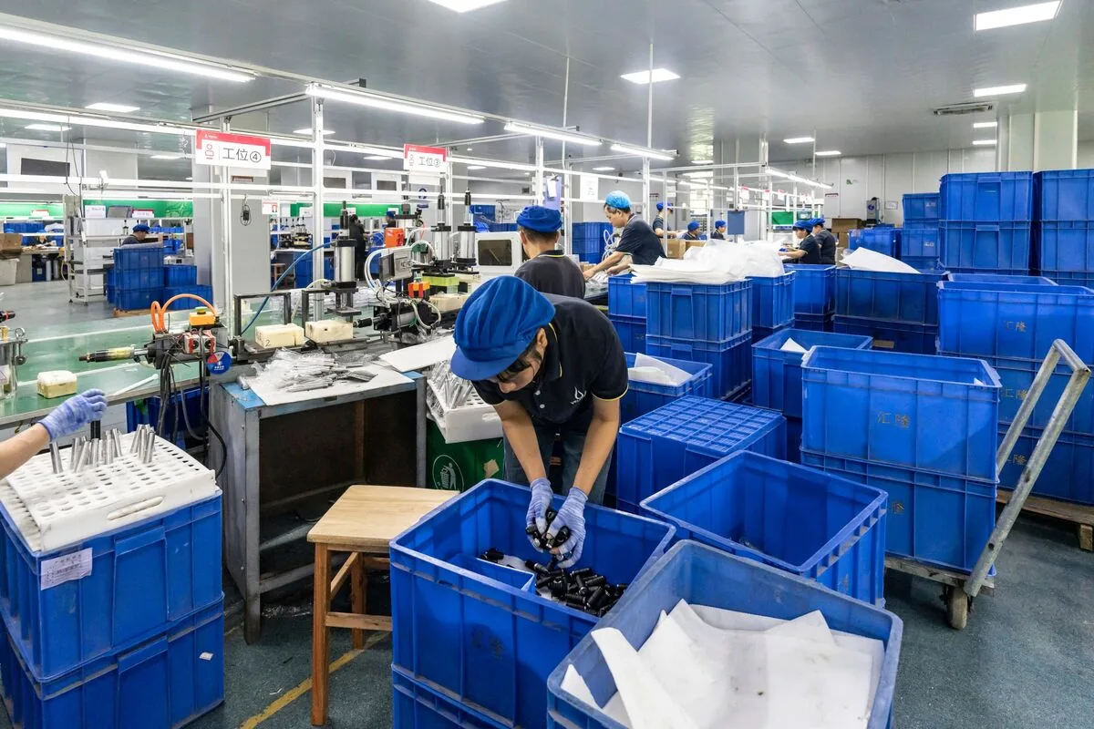 Goodcantrading inspecting a production line in a Chinese factory before goods ship to an EU importer